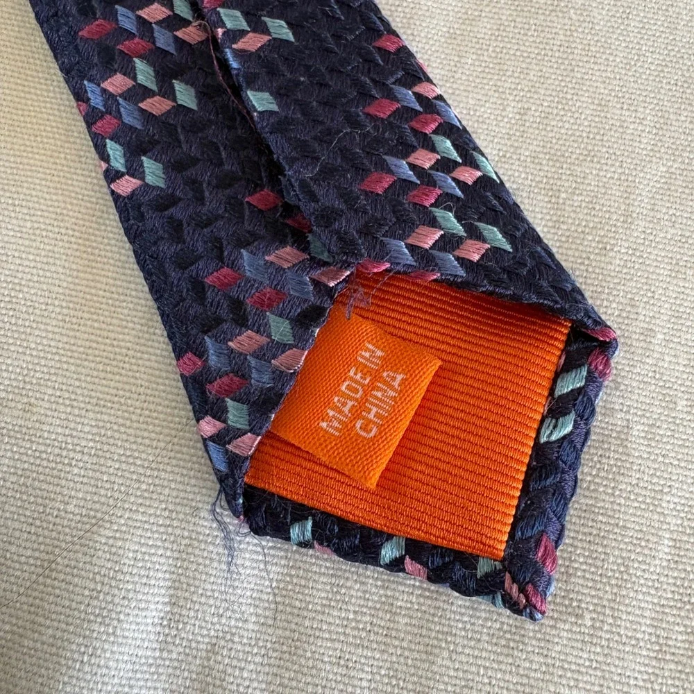 Tallia Mens‎ Navy Blue Geometric Diamond Silk Necktie 3 Inch Width 121148